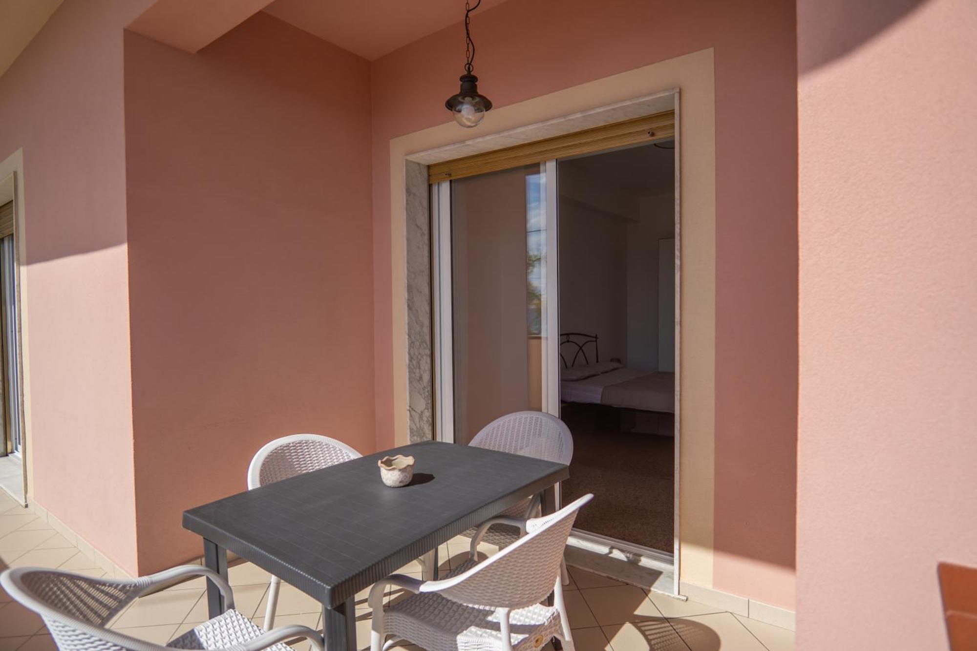 Appartement Casa Erika à Bova Marina Extérieur photo